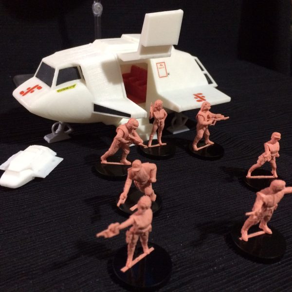 V Visitors 1,5  monochromatic figures and Skyfighter open door 6  collection Supply