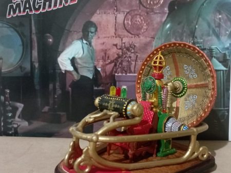 HG Wells  Time Machine Deluxe scale model Online